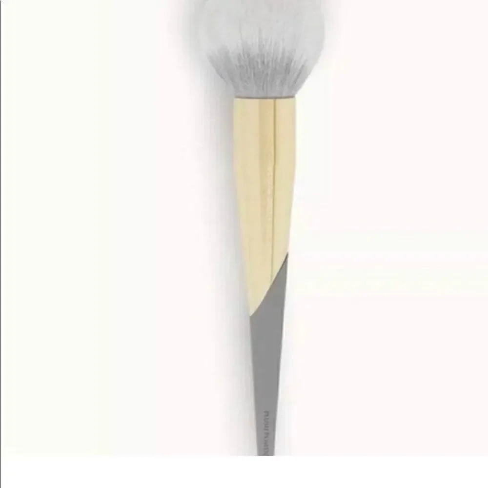 Complex & Culture Makeup Brush Quality outstanding